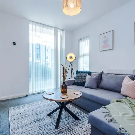 Townhouse 5Mins To City Centre And Etihad - Free Secure Parking Manchester Exterior photo
